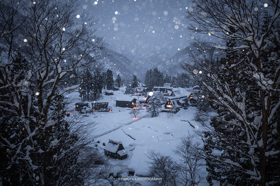富山県の絶景 相倉合掌造集落 雪景色