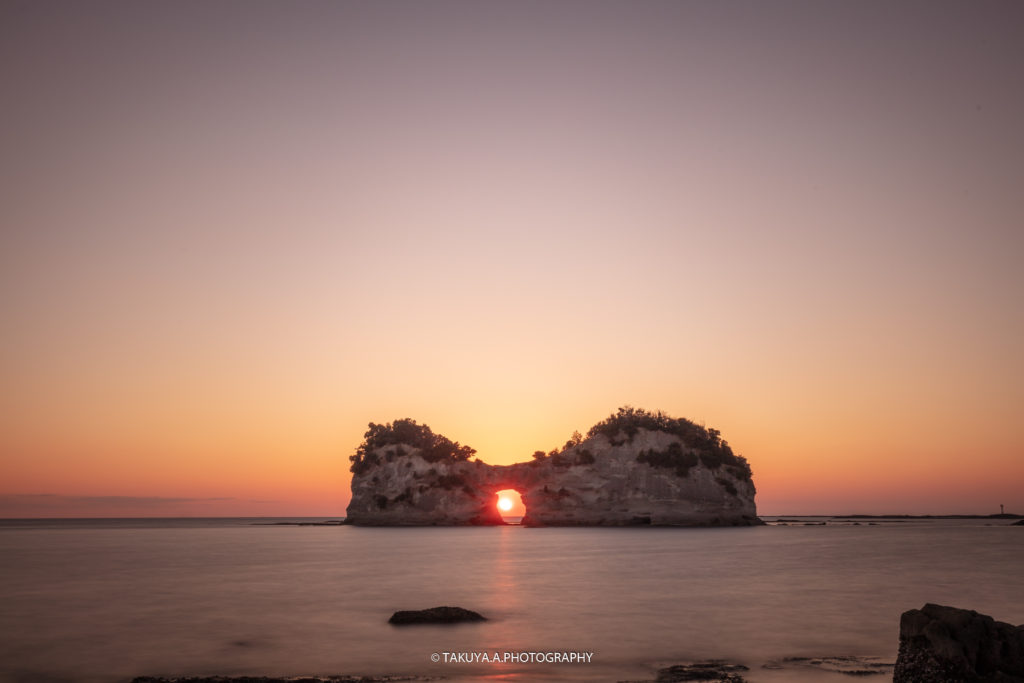 和歌山県の絶景 円月島の夕日3