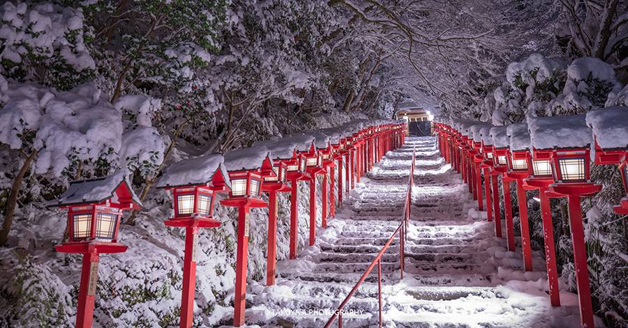 京都府の絶景 貴船神社の雪景色